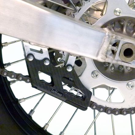 Leo Vince Carbon Fiber Chain Guard Leo Vince Carbon Fiber Chain Guard