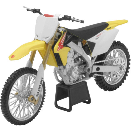 New Ray Toys 1:12 2011 Suzuki RMZ450 New Ray Toys 1:12 2011 Suzuki RMZ450