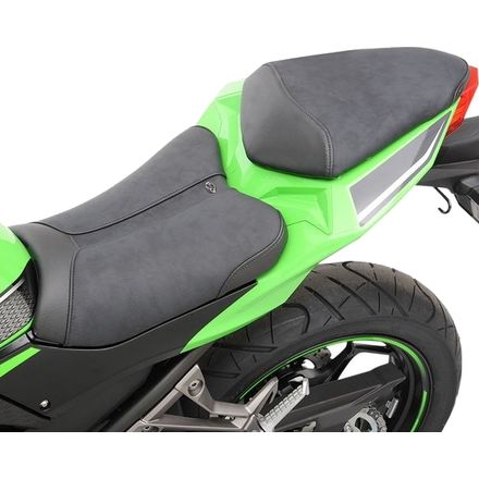 Saddlemen Solo Sport Low Profile Seat Saddlemen Solo Sport Low Profile Seat