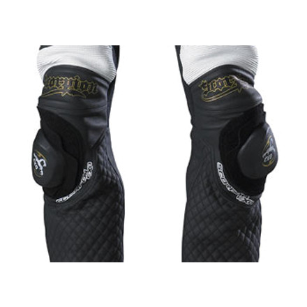 Scorpion Hurricane Knee Puck Scorpion Hurricane Knee Puck