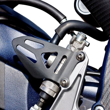 Suzuki Genuine Accessories Heel Guard Set Suzuki Genuine Accessories Heel Guard Set