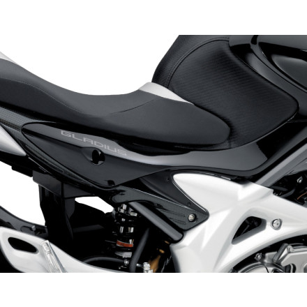 SUZ SIDE PANEL COVER CARBON LK SUZ SIDE PANEL COVER CARBON LK