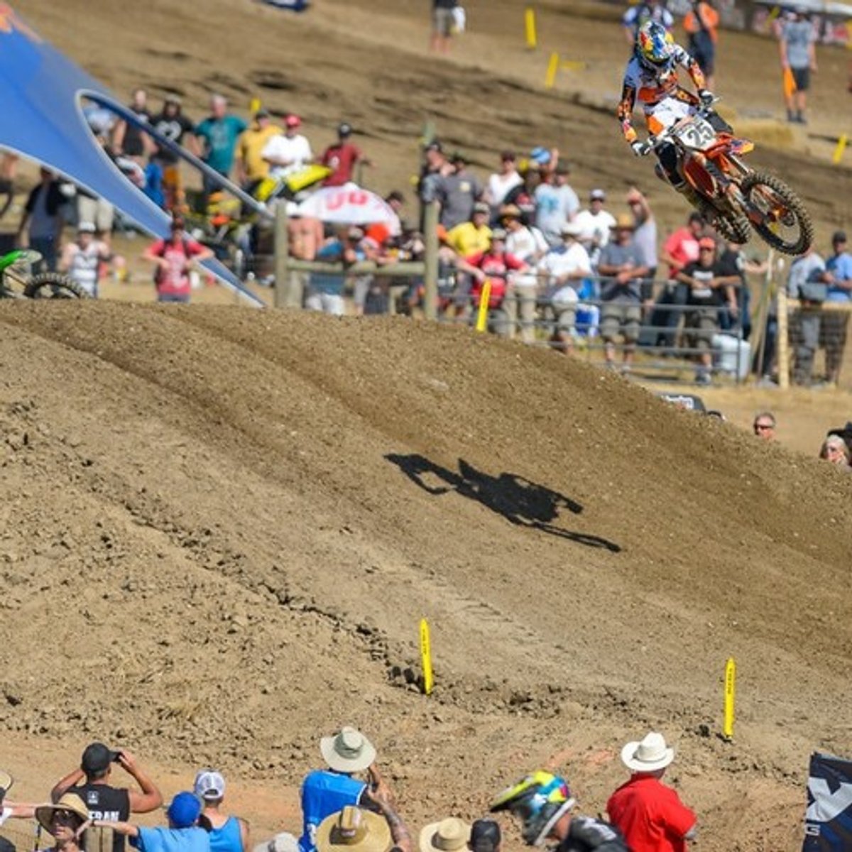 How To Stay Cool This Summer While Riding Motocross
