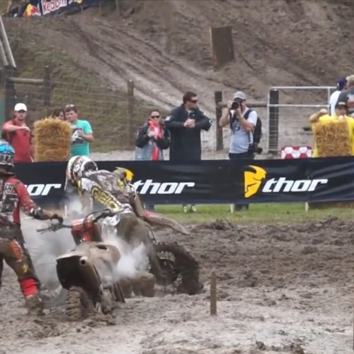 Tips for Riding Dirt Bikes in the Rain