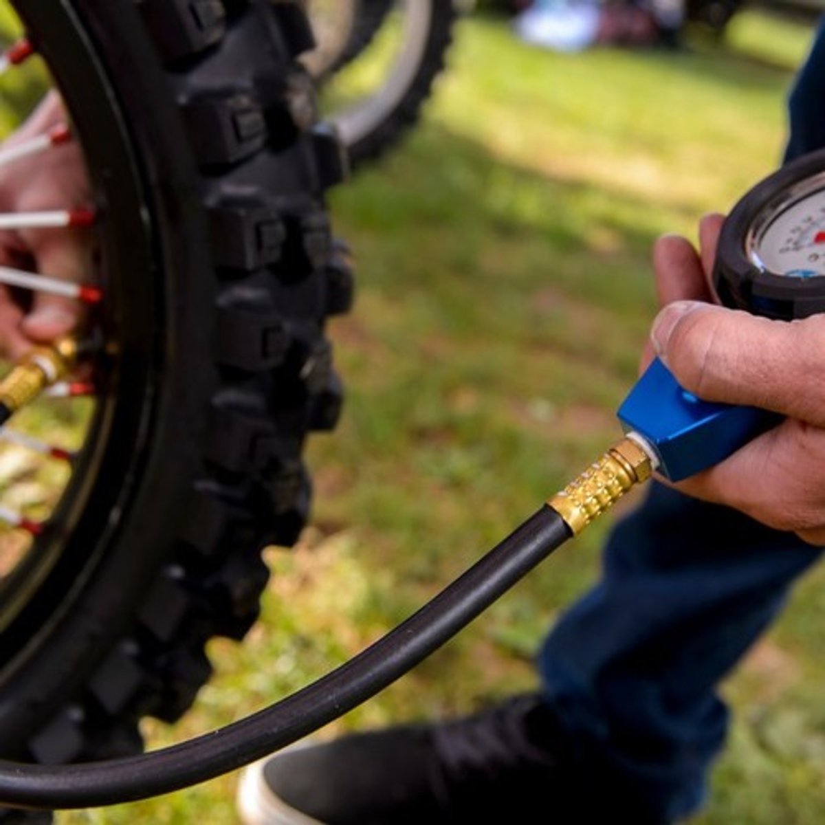 How To Get Ideal Dirt Bike Tire Pressure