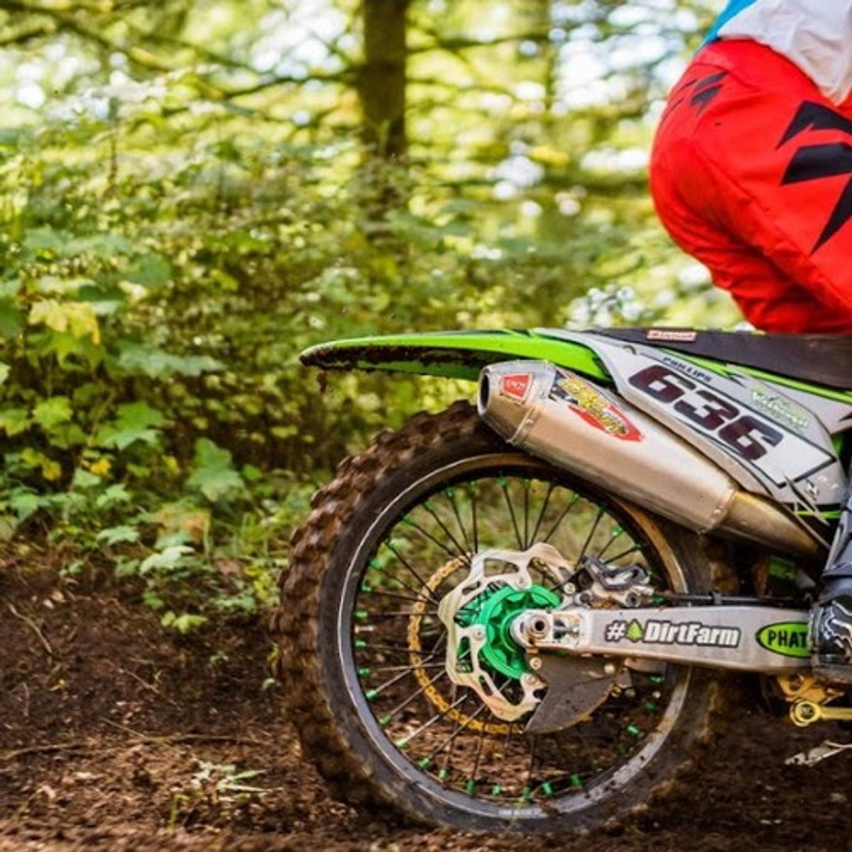 How to Make Exhaust Quieter on a Dirt Bike 