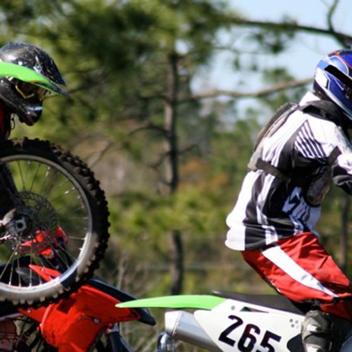 Race Day Essentials For The Track: Motocross